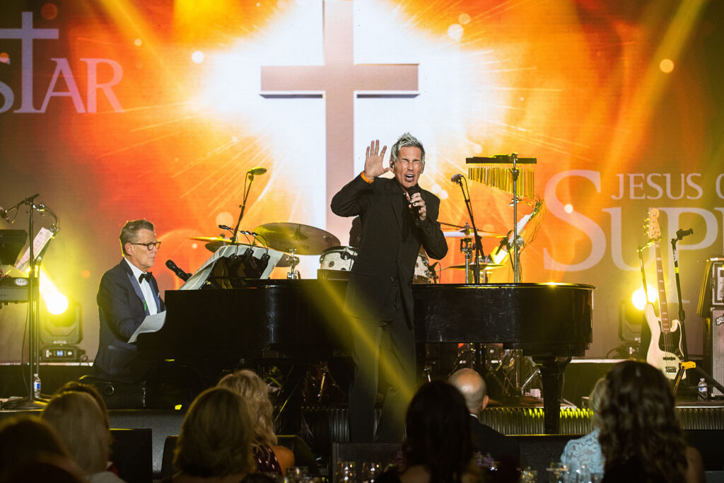 David Foster Foundation | A Night on Broadway