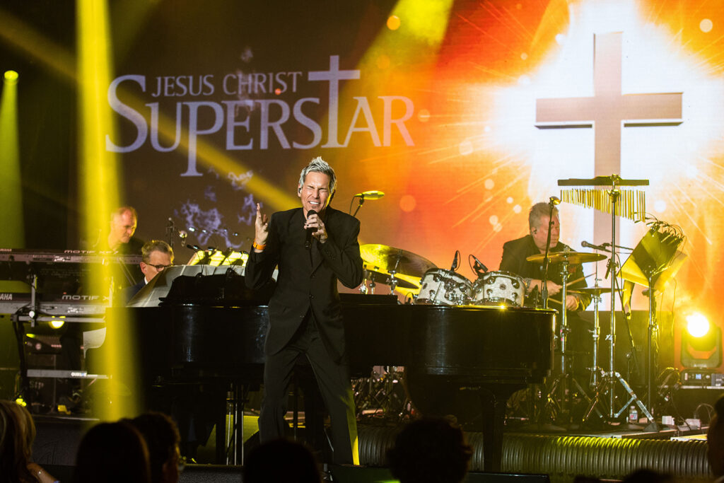 David Foster Foundation | A Night on Broadway