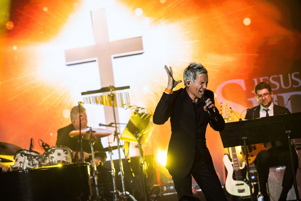 David Foster Foundation | A Night on Broadway
