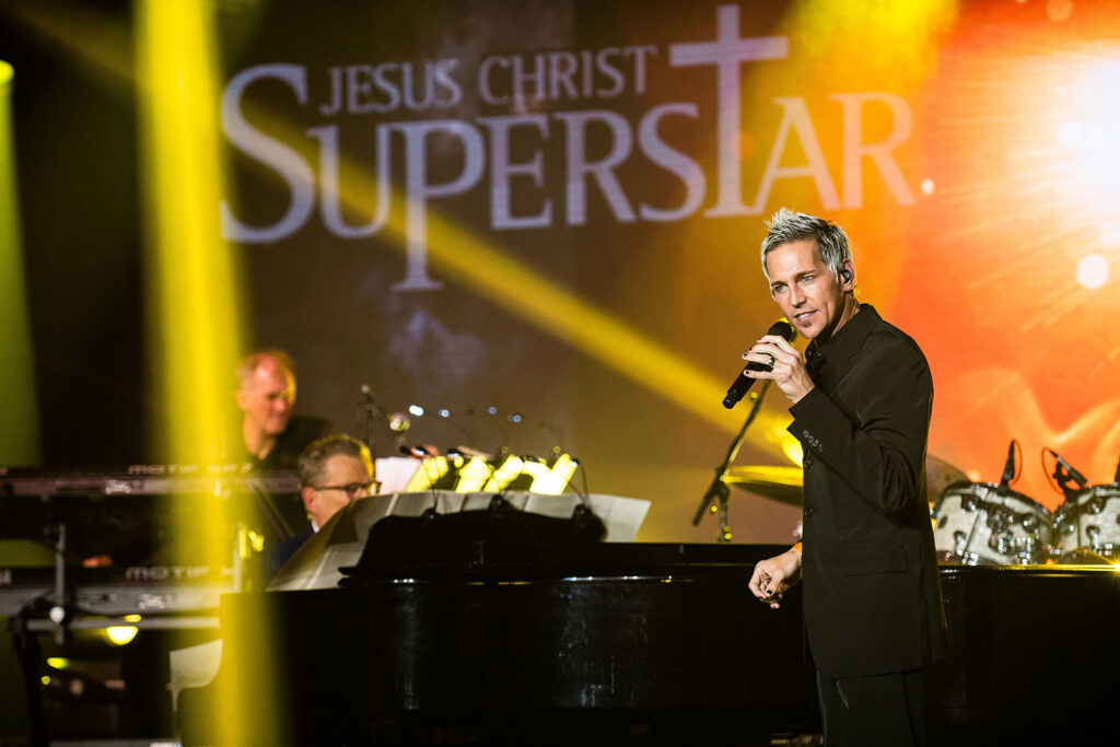 David Foster Foundation | A Night on Broadway